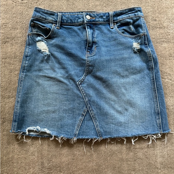 Old Navy Jean Skirt - 6 - Picture 2 of 5